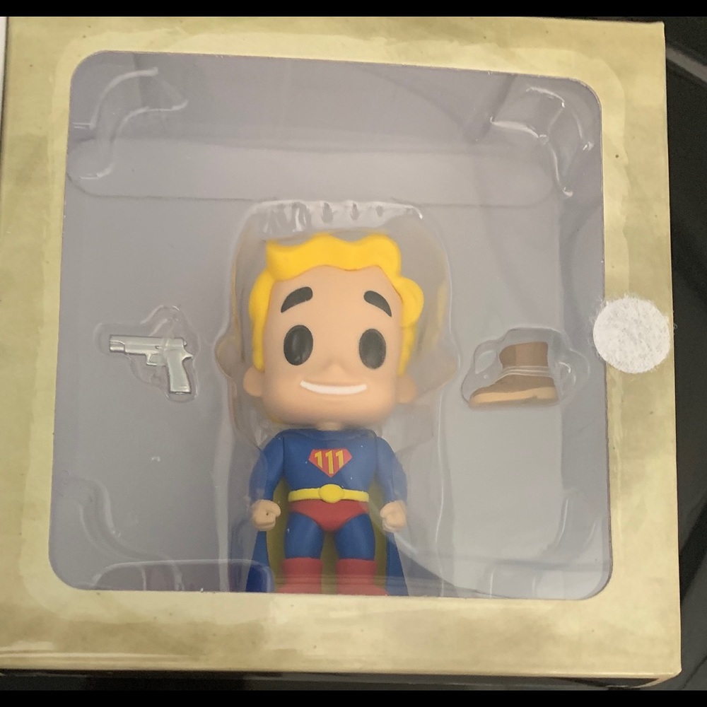 Funko Fallout 5 Star "Vault Boy" (Toughness)" NIB
